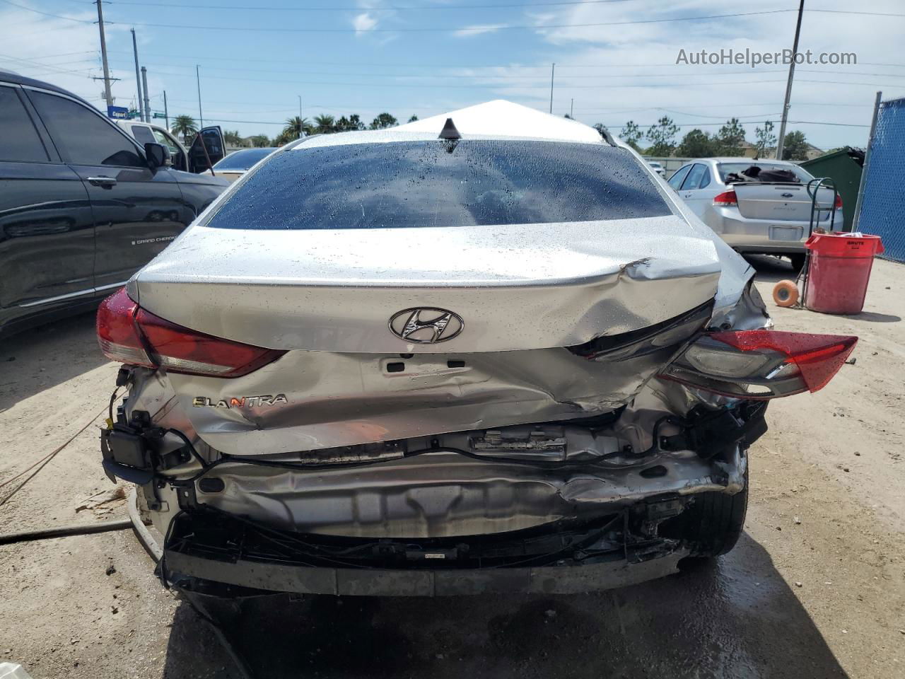 2018 Hyundai Elantra Sel Silver vin: 5NPD84LF9JH353522