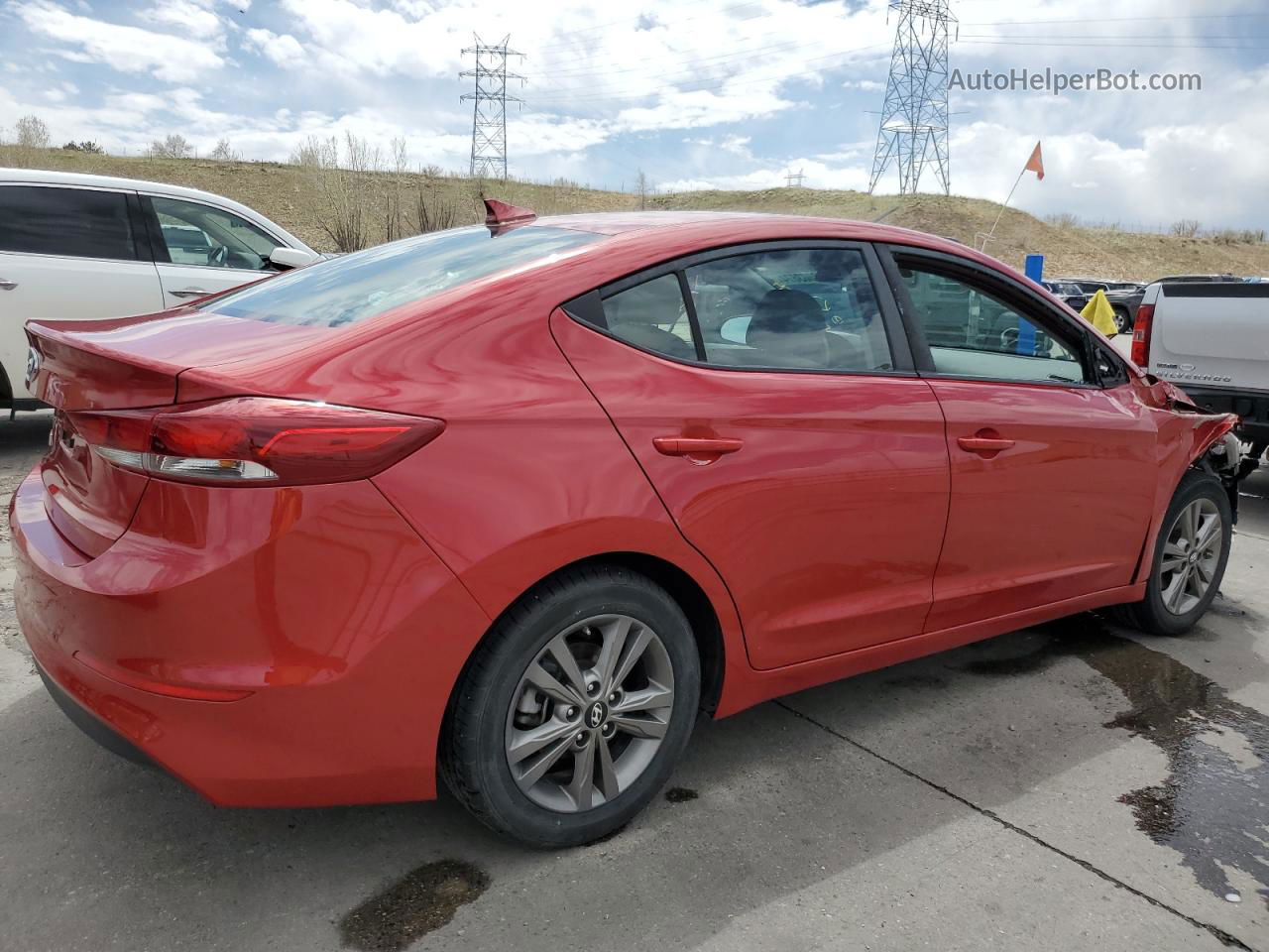 2018 Hyundai Elantra Sel Red vin: 5NPD84LF9JH383183