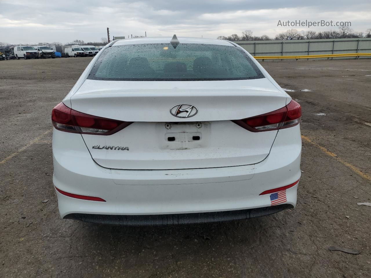 2018 Hyundai Elantra Sel White vin: 5NPD84LF9JH395754