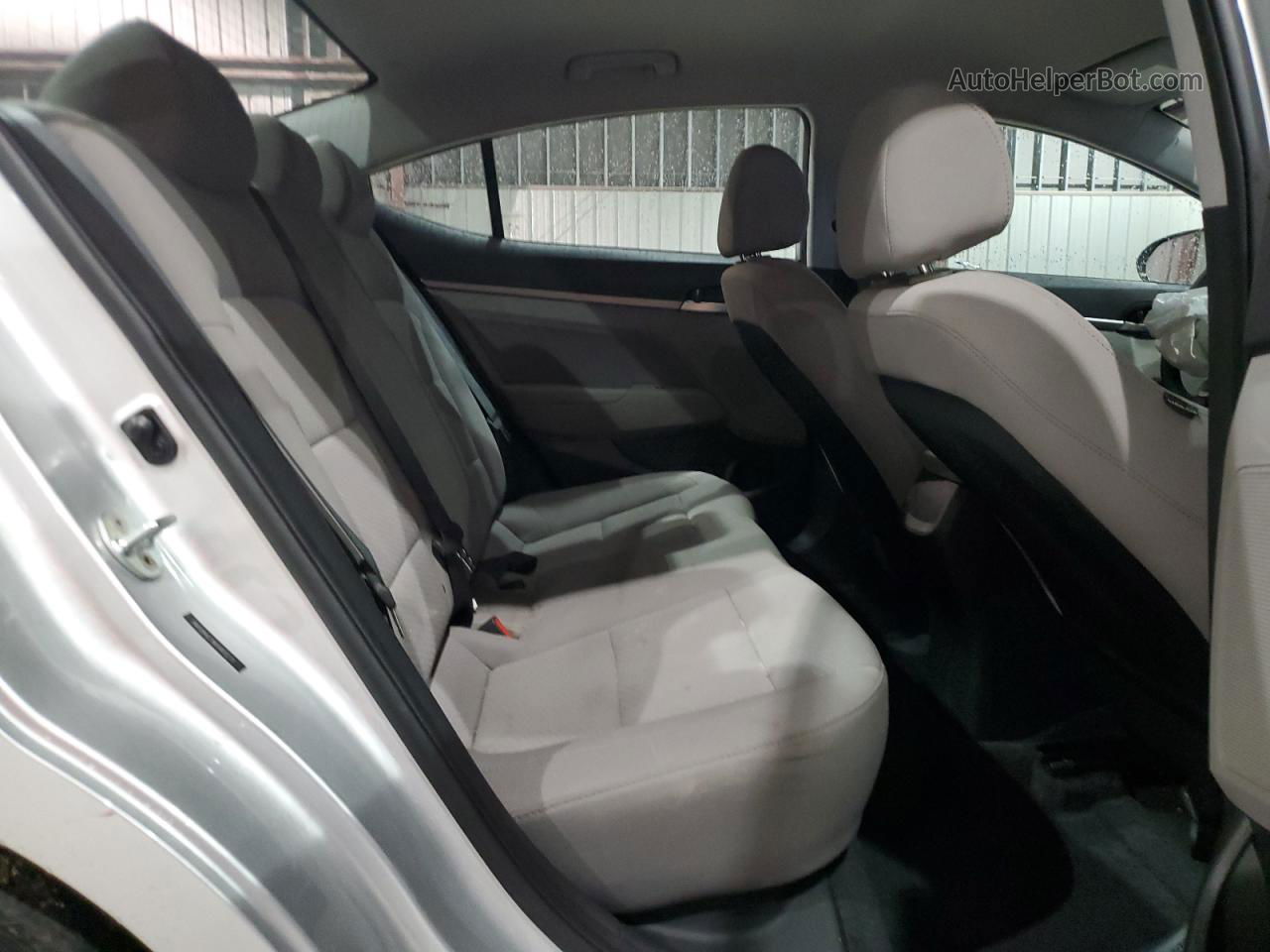 2019 Hyundai Elantra Sel Серебряный vin: 5NPD84LF9KH410271