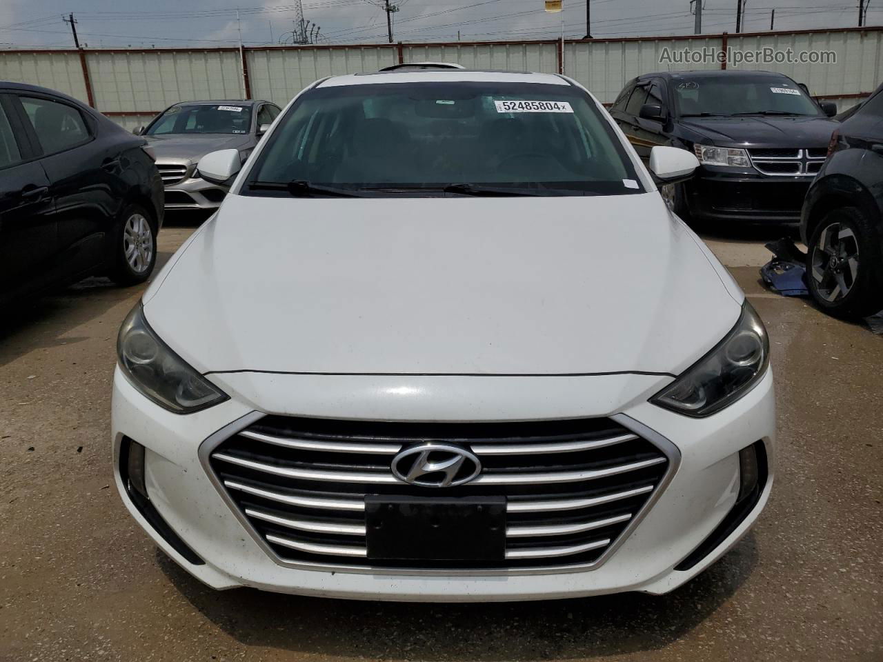 2017 Hyundai Elantra Se White vin: 5NPD84LFXHH133221