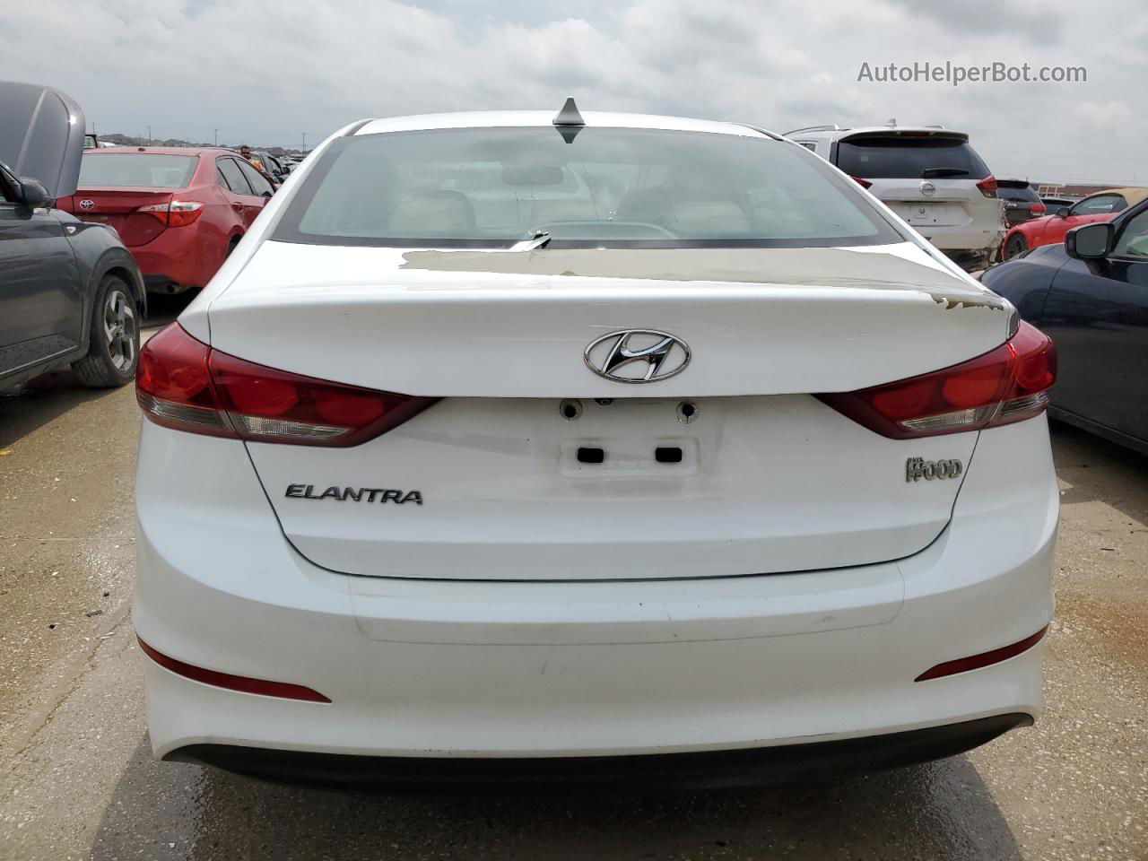 2017 Hyundai Elantra Se Белый vin: 5NPD84LFXHH133221