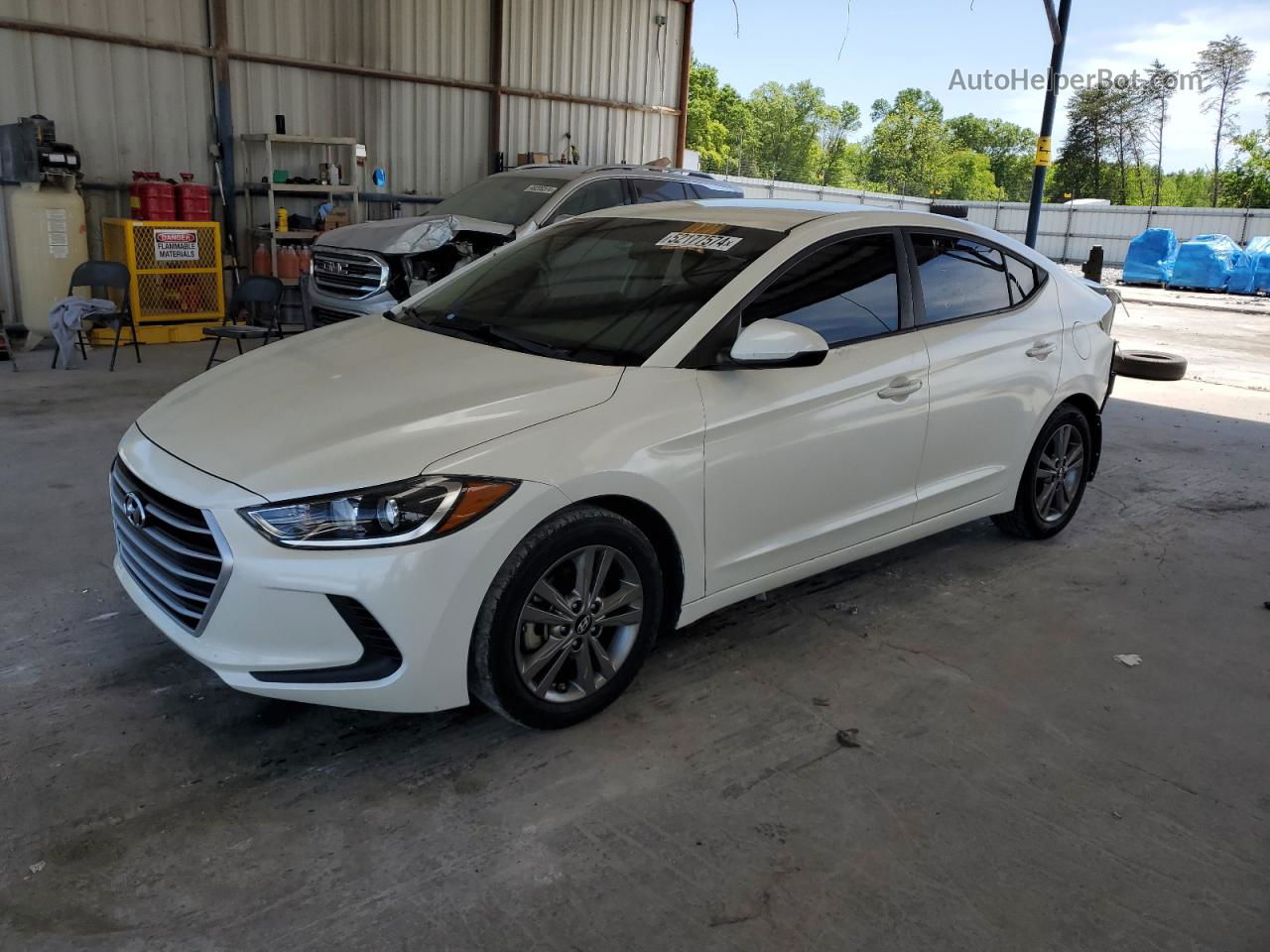 2018 Hyundai Elantra Sel White vin: 5NPD84LFXJH252246