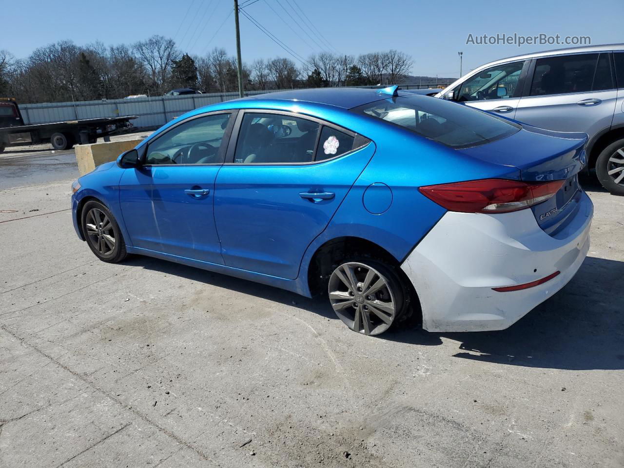 2018 Hyundai Elantra Sel Blue vin: 5NPD84LFXJH337779