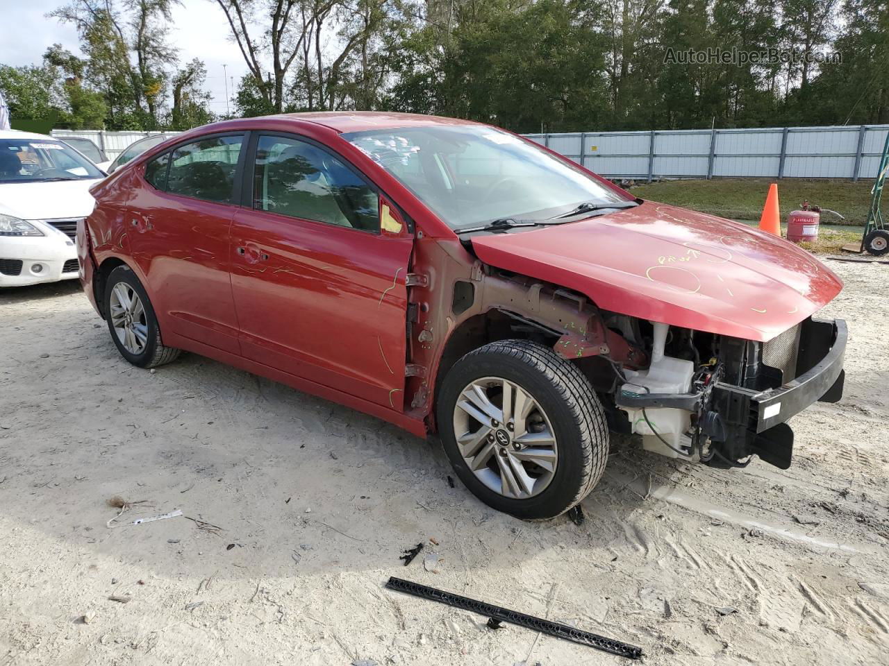 2019 Hyundai Elantra Sel Red vin: 5NPD84LFXKH420162