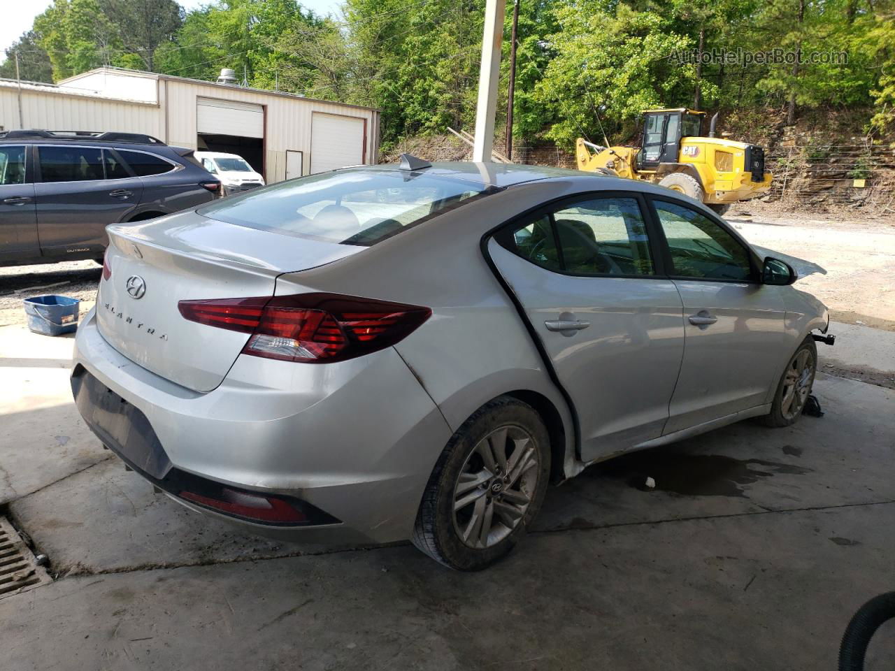 2019 Hyundai Elantra Sel Silver vin: 5NPD84LFXKH461679