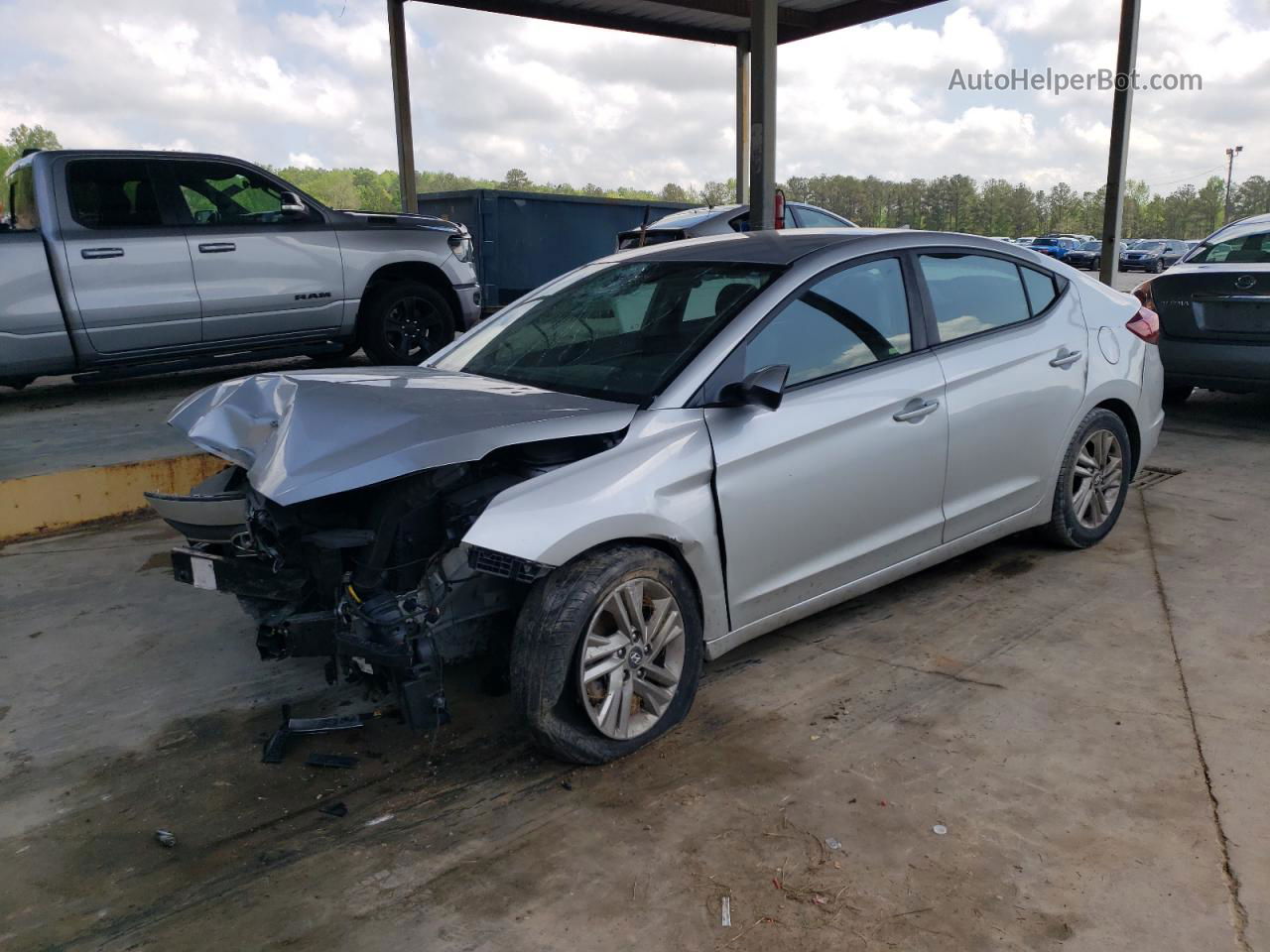 2019 Hyundai Elantra Sel Silver vin: 5NPD84LFXKH461679