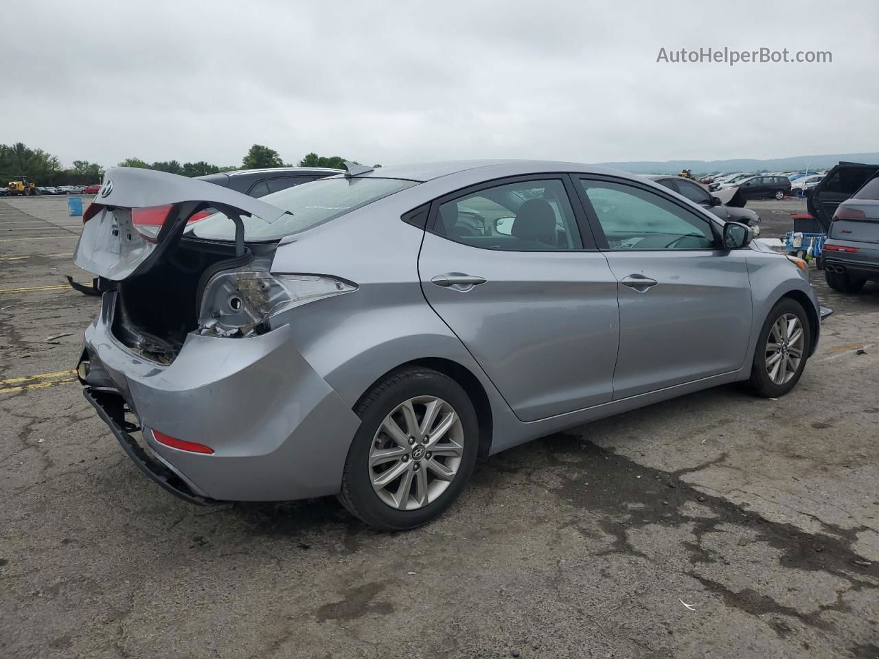 2016 Hyundai Elantra Se Silver vin: 5NPDH4AE0GH692172