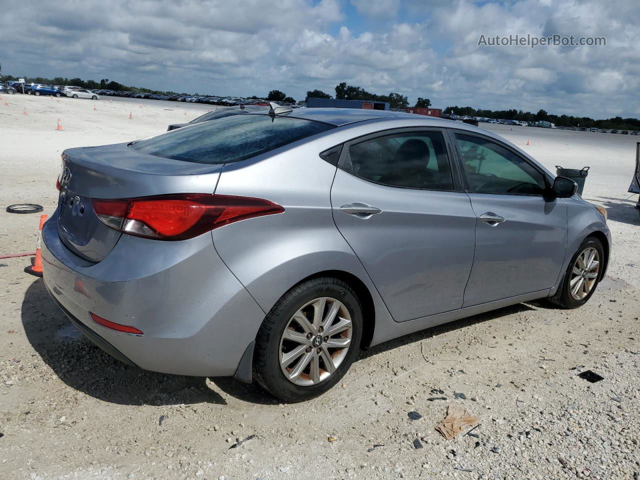 2016 Hyundai Elantra Se Silver vin: 5NPDH4AE0GH721041