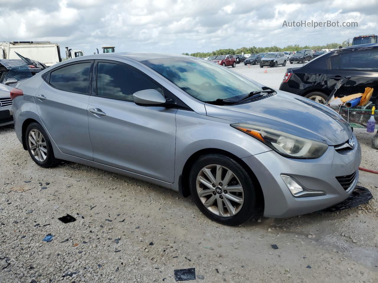 2016 Hyundai Elantra Se Silver vin: 5NPDH4AE0GH721041