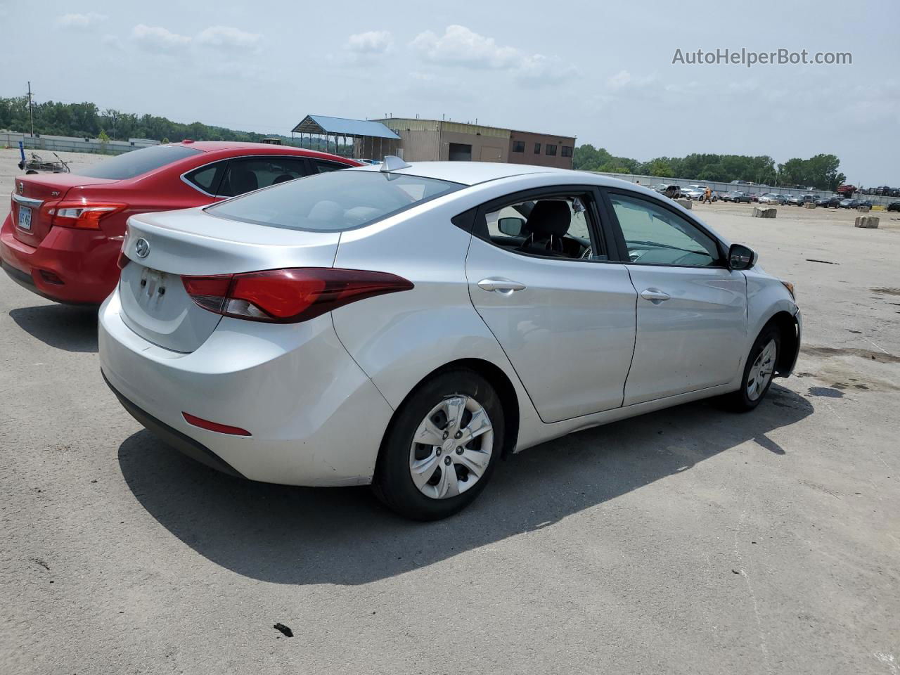 2016 Hyundai Elantra Se Silver vin: 5NPDH4AE0GH776220