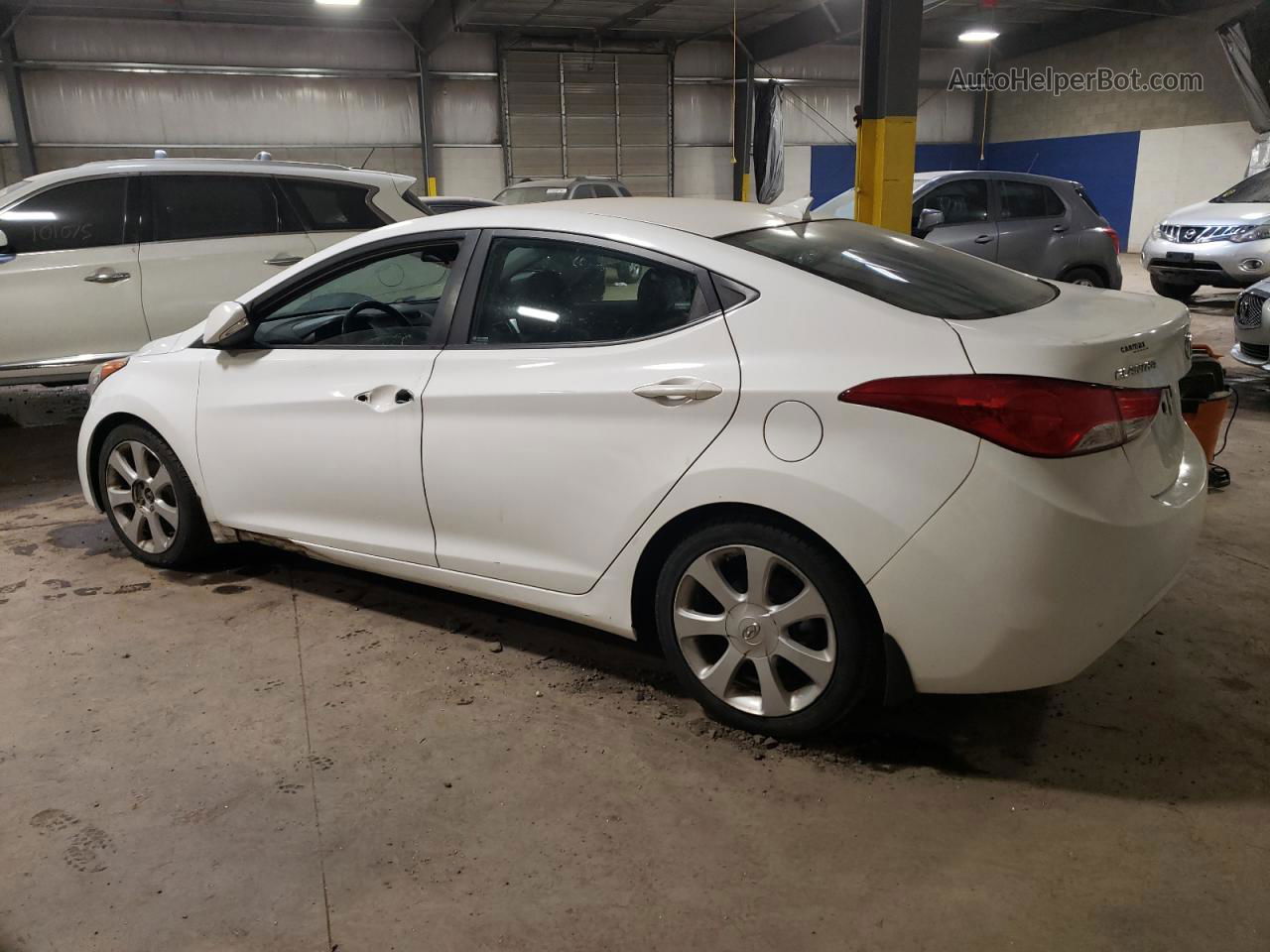 2013 Hyundai Elantra Gls White vin: 5NPDH4AE1DH282492