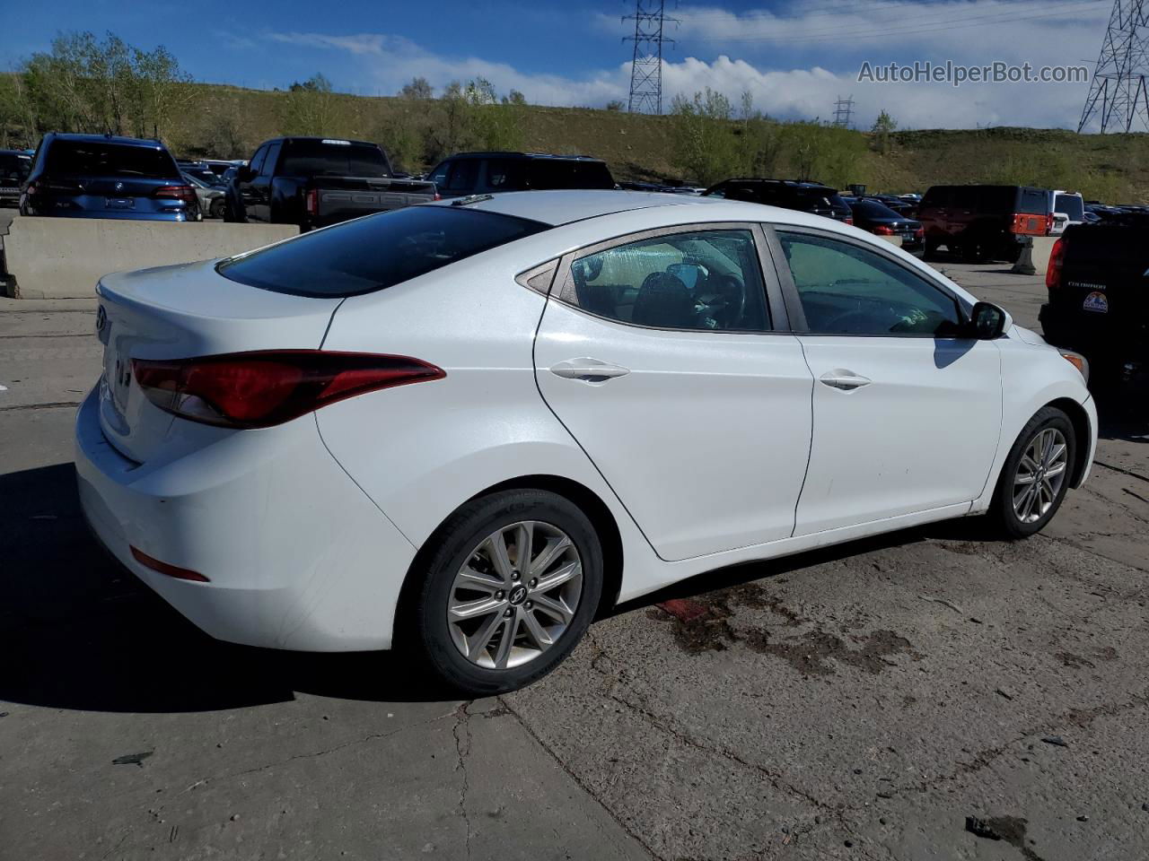 2016 Hyundai Elantra Se White vin: 5NPDH4AE1GH745560