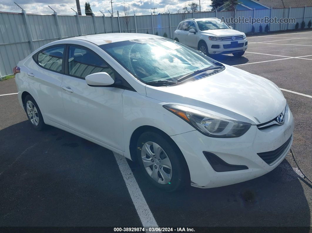 2016 Hyundai Elantra Se White vin: 5NPDH4AE1GH748930