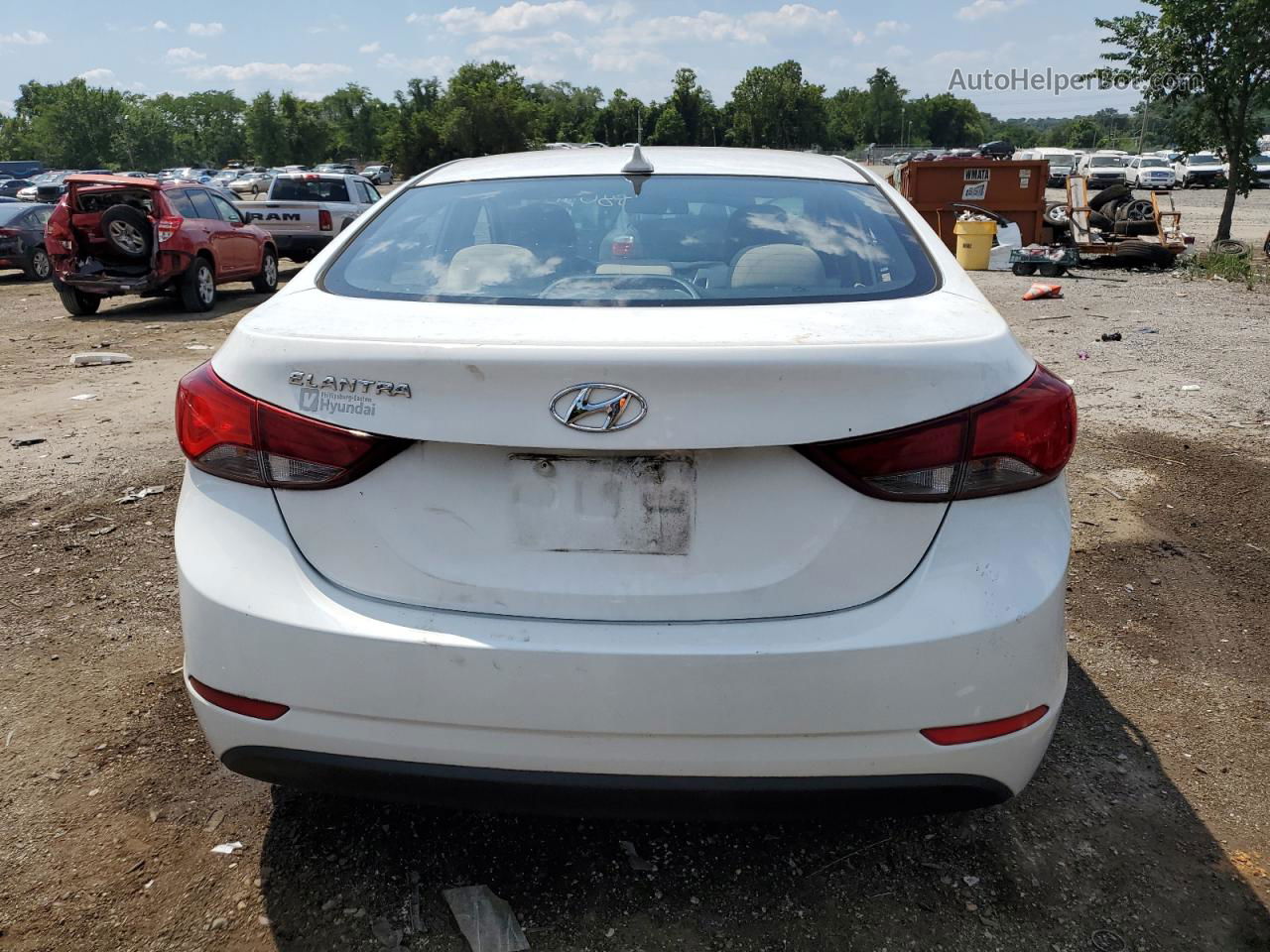 2016 Hyundai Elantra Se White vin: 5NPDH4AE1GH756431