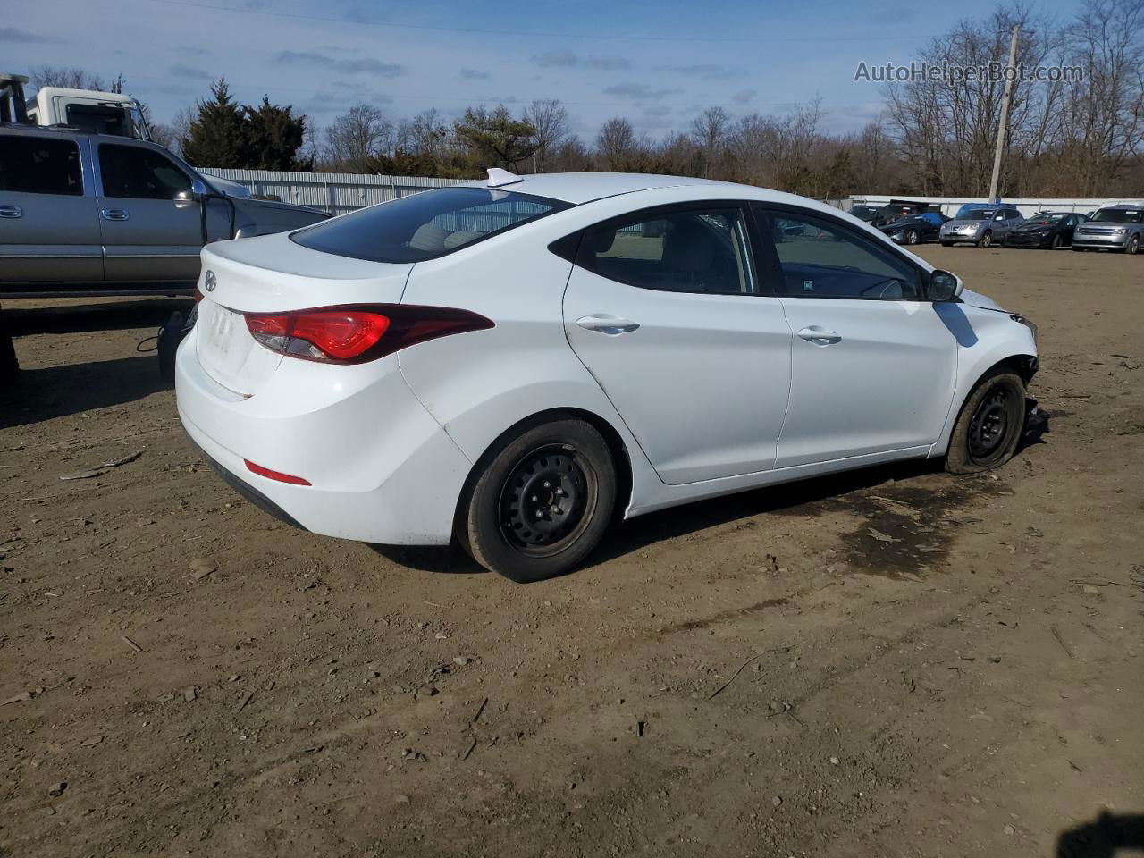 2016 Hyundai Elantra Se White vin: 5NPDH4AE1GH761452