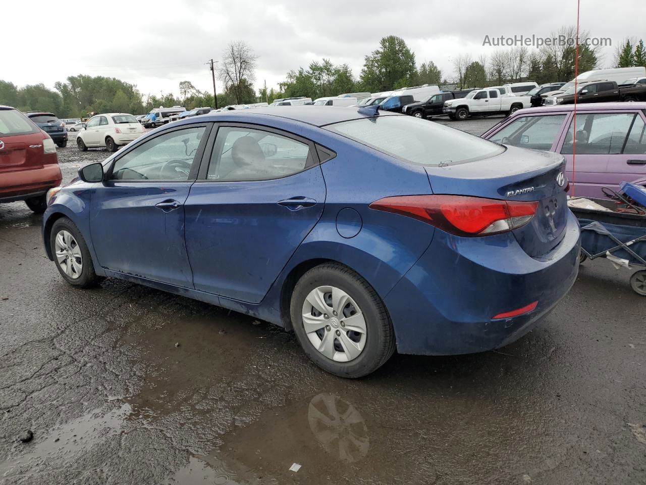 2016 Hyundai Elantra Se Blue vin: 5NPDH4AE1GH768675