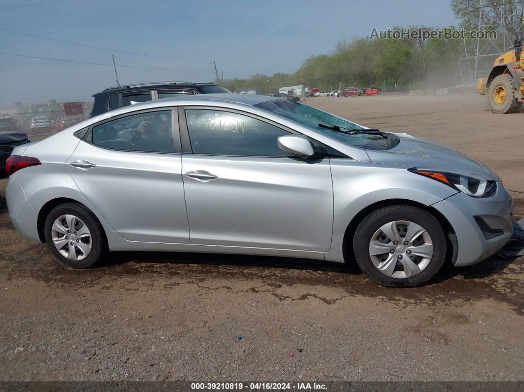 2016 Hyundai Elantra Se Silver vin: 5NPDH4AE2GH674496