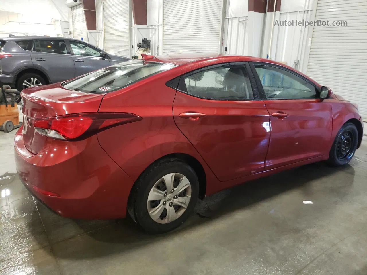 2016 Hyundai Elantra Se Red vin: 5NPDH4AE2GH787493