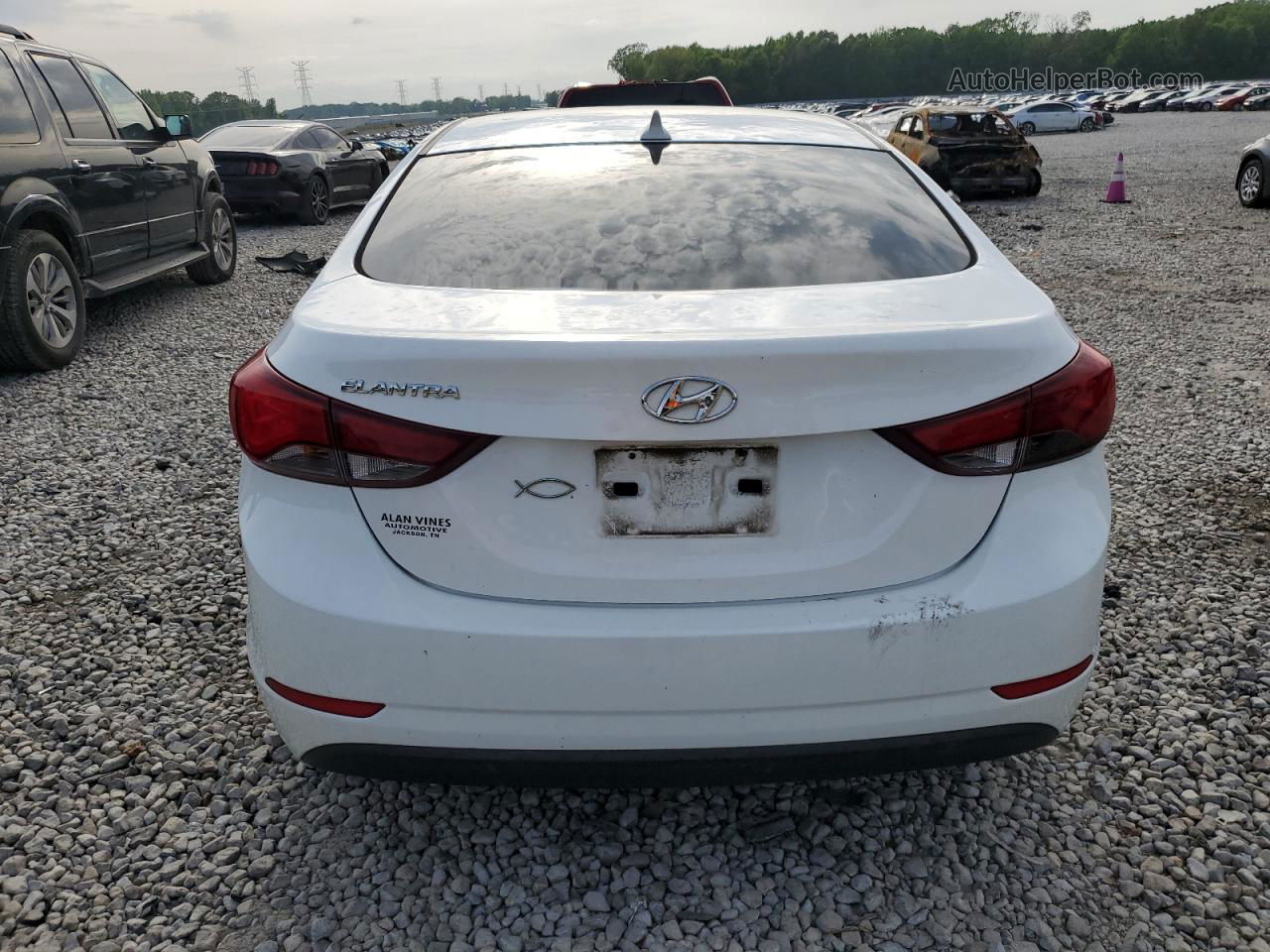 2014 Hyundai Elantra Se White vin: 5NPDH4AE3EH474157