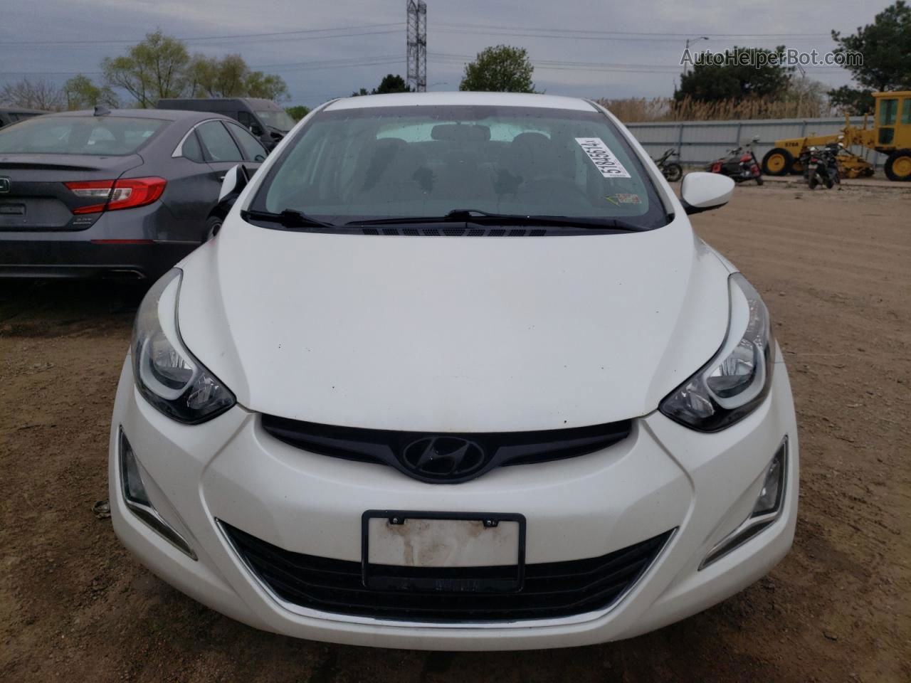 2016 Hyundai Elantra Se White vin: 5NPDH4AE3GH652913