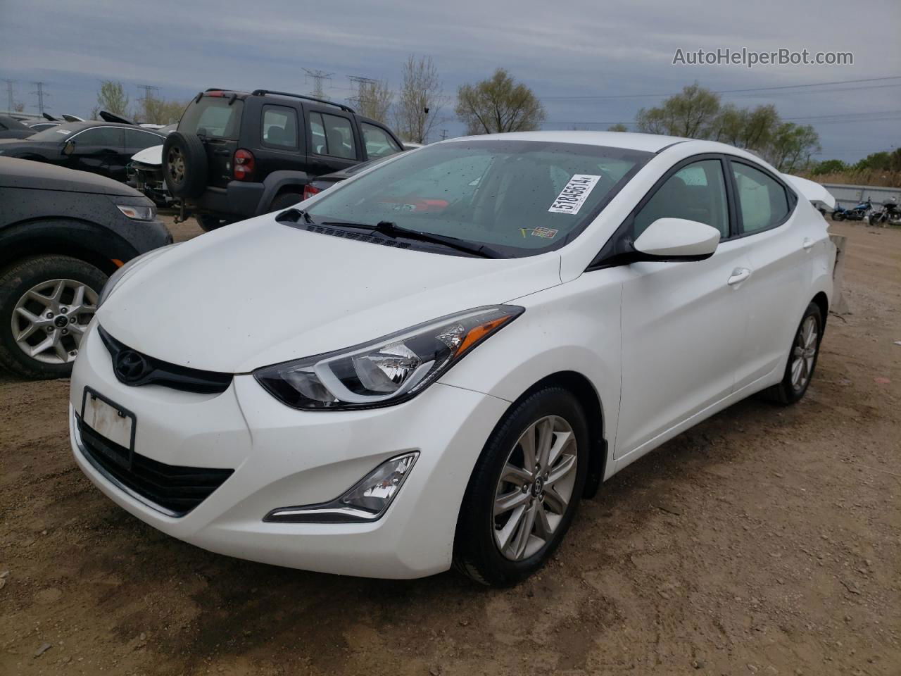 2016 Hyundai Elantra Se White vin: 5NPDH4AE3GH652913