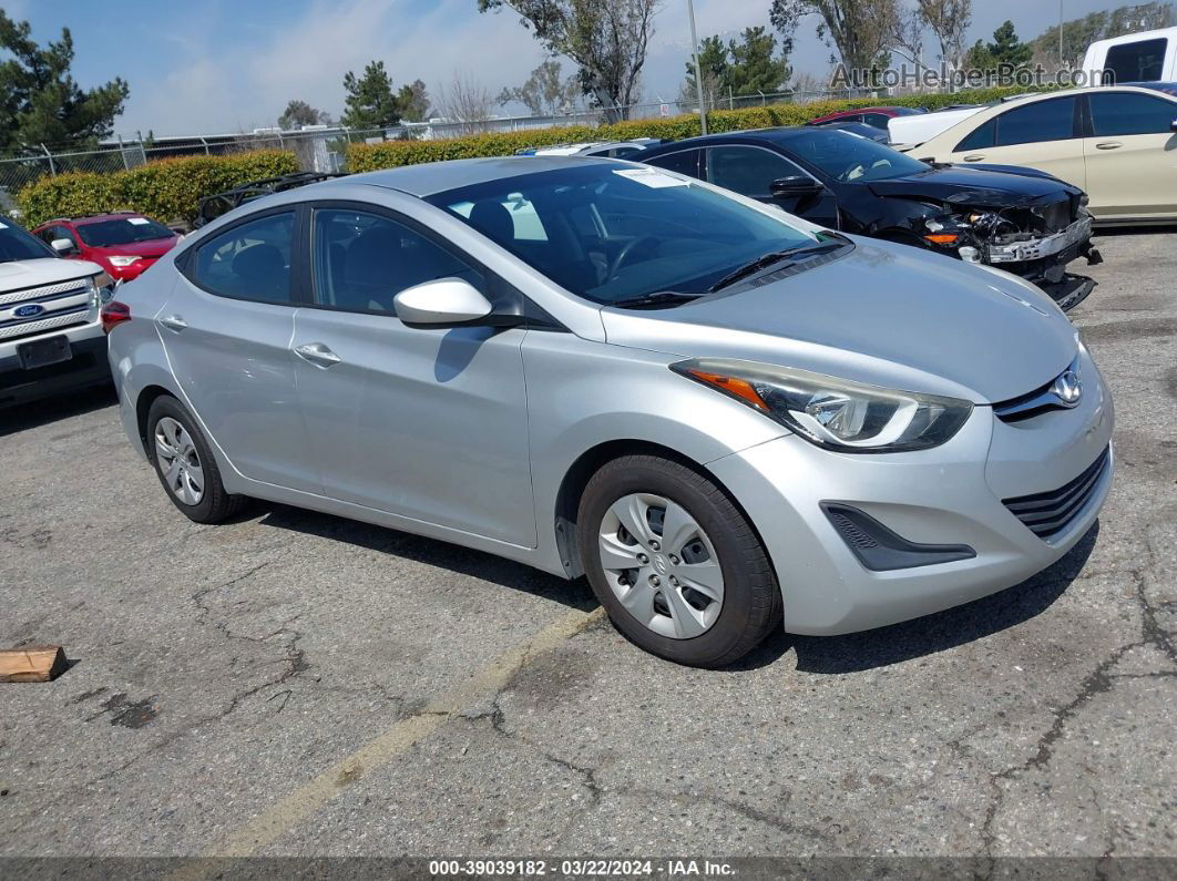 2016 Hyundai Elantra Se Silver vin: 5NPDH4AE3GH680582