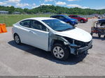 2016 Hyundai Elantra Se White vin: 5NPDH4AE3GH729361