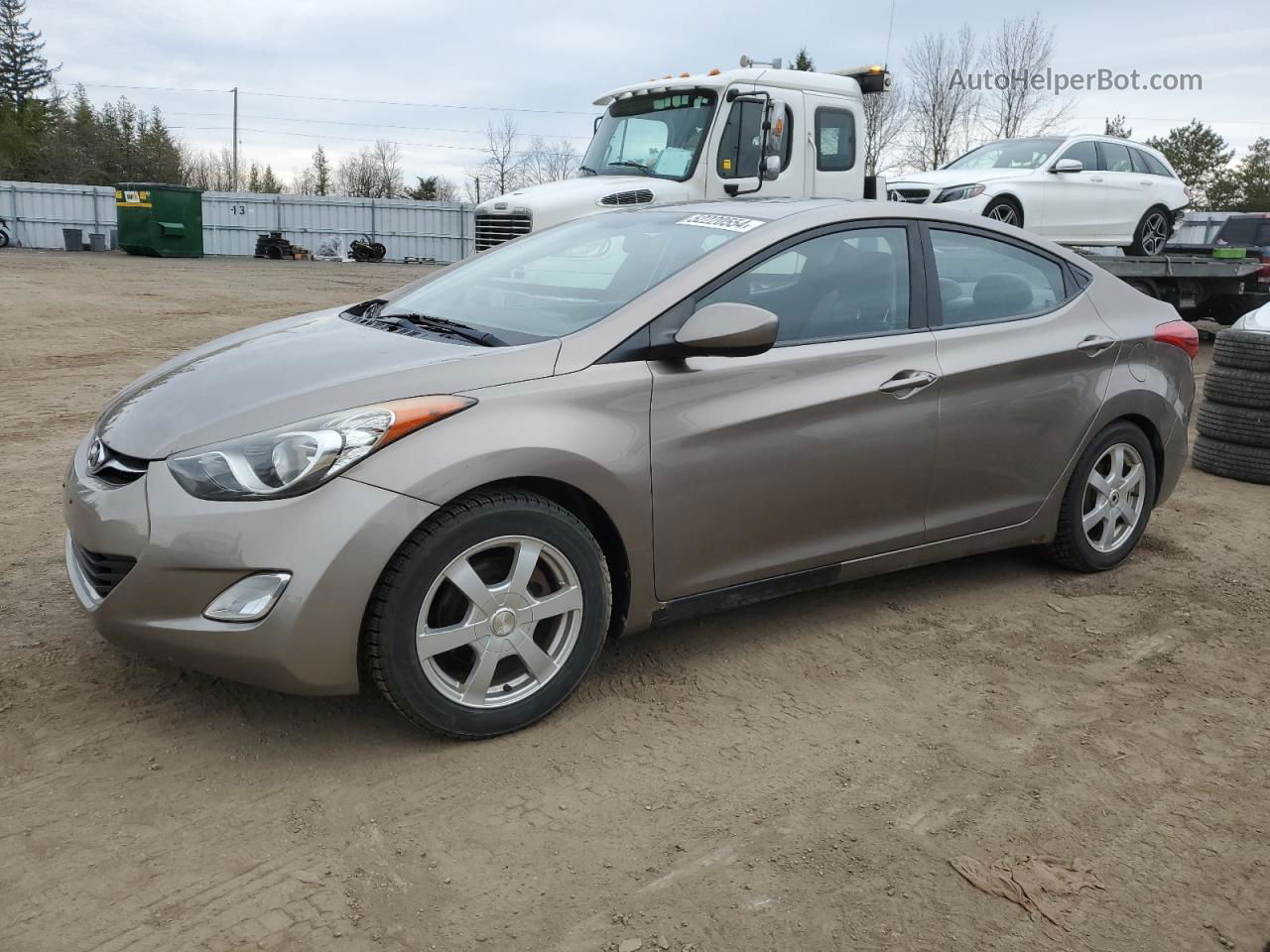 2012 Hyundai Elantra Gls Tan vin: 5NPDH4AE4CH113680