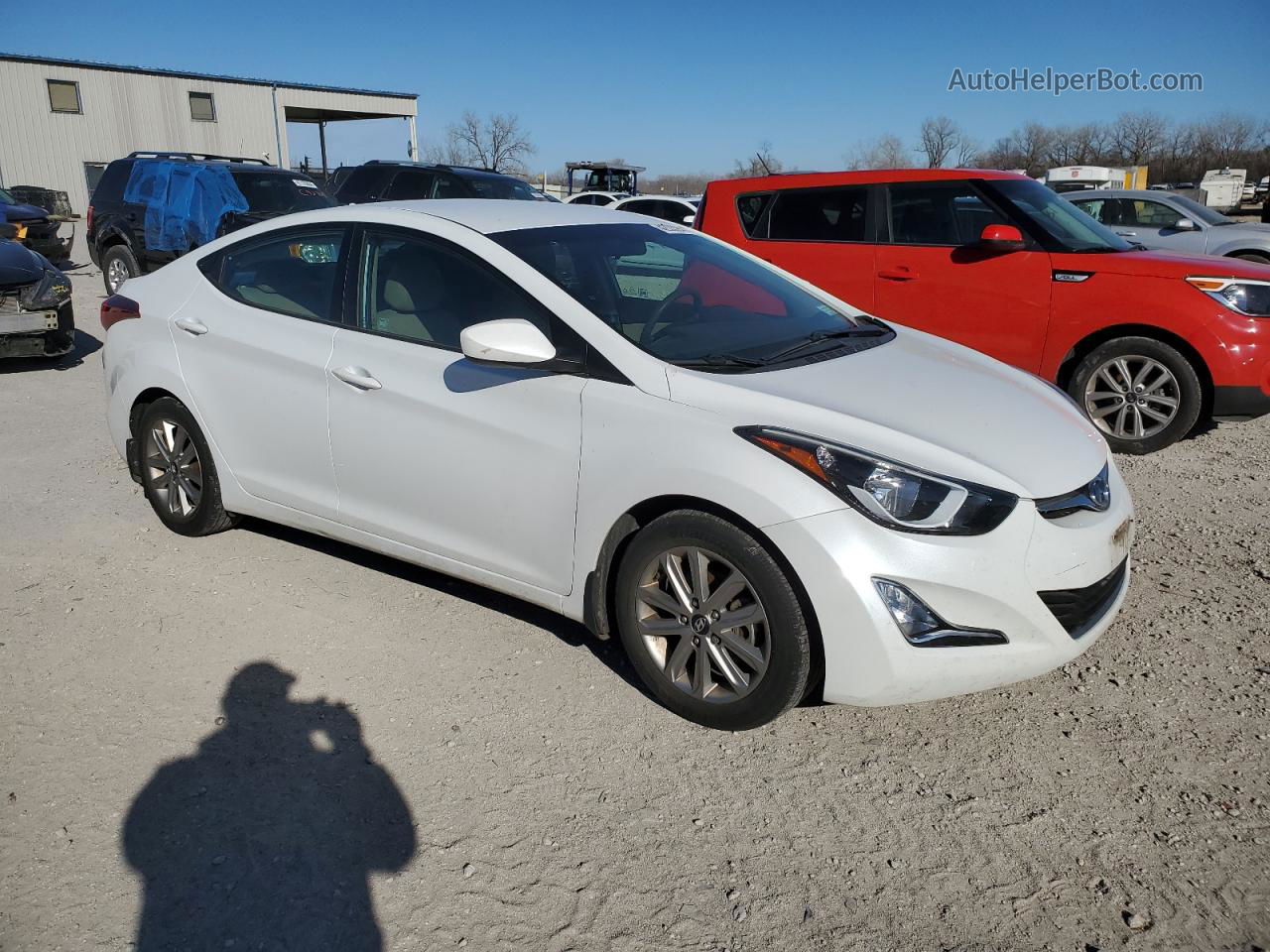 2016 Hyundai Elantra Se White vin: 5NPDH4AE4GH654234