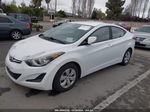 2016 Hyundai Elantra Se White vin: 5NPDH4AE4GH717073