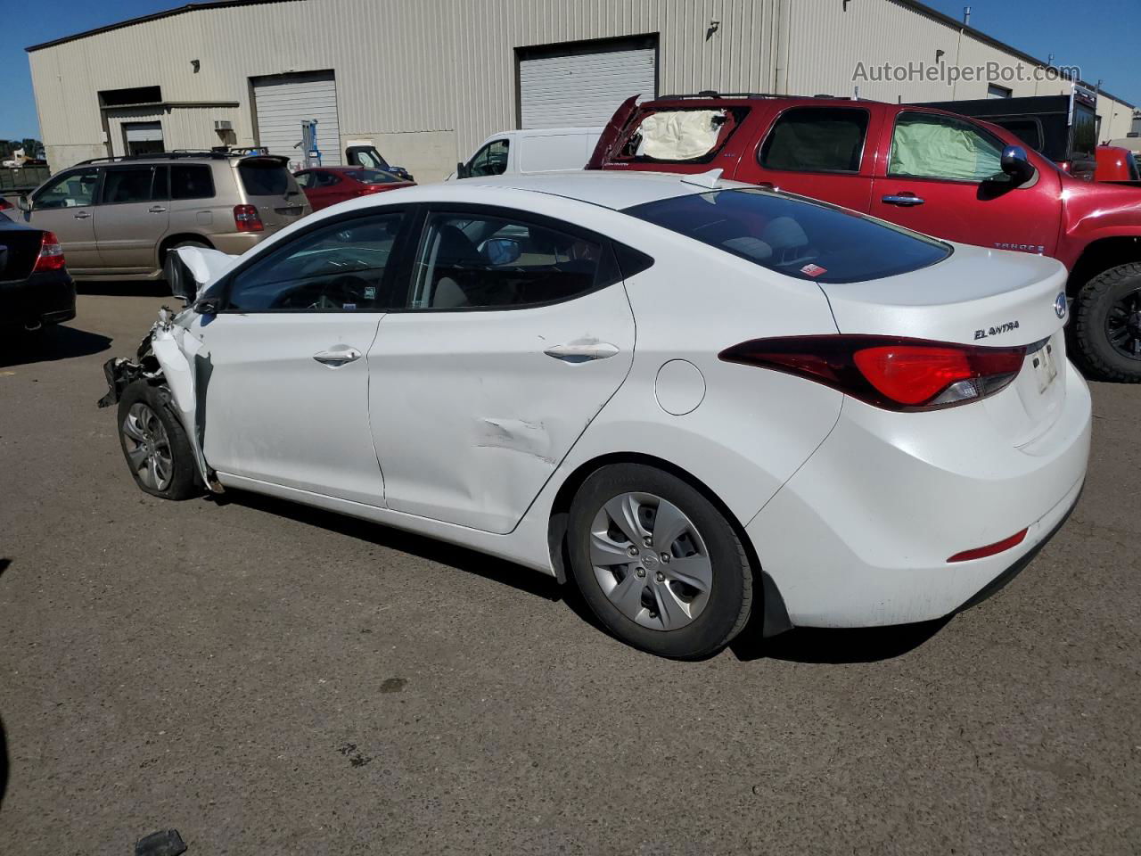 2016 Hyundai Elantra Se White vin: 5NPDH4AE4GH757637