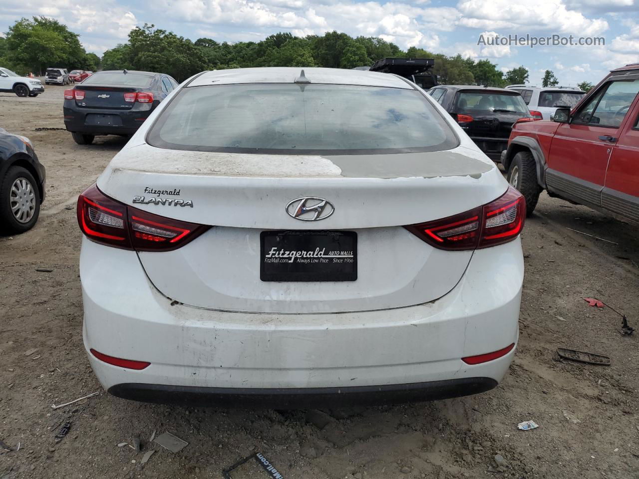 2016 Hyundai Elantra Se Белый vin: 5NPDH4AE4GH766600