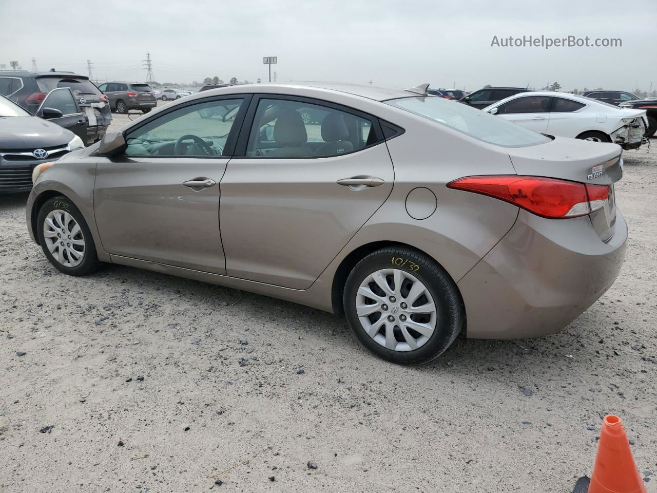 2011 Hyundai Elantra Gls Tan vin: 5NPDH4AE5BH013411