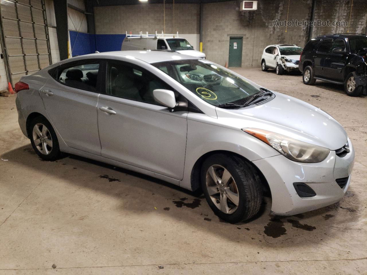 2011 Hyundai Elantra Gls Серебряный vin: 5NPDH4AE5BH025008