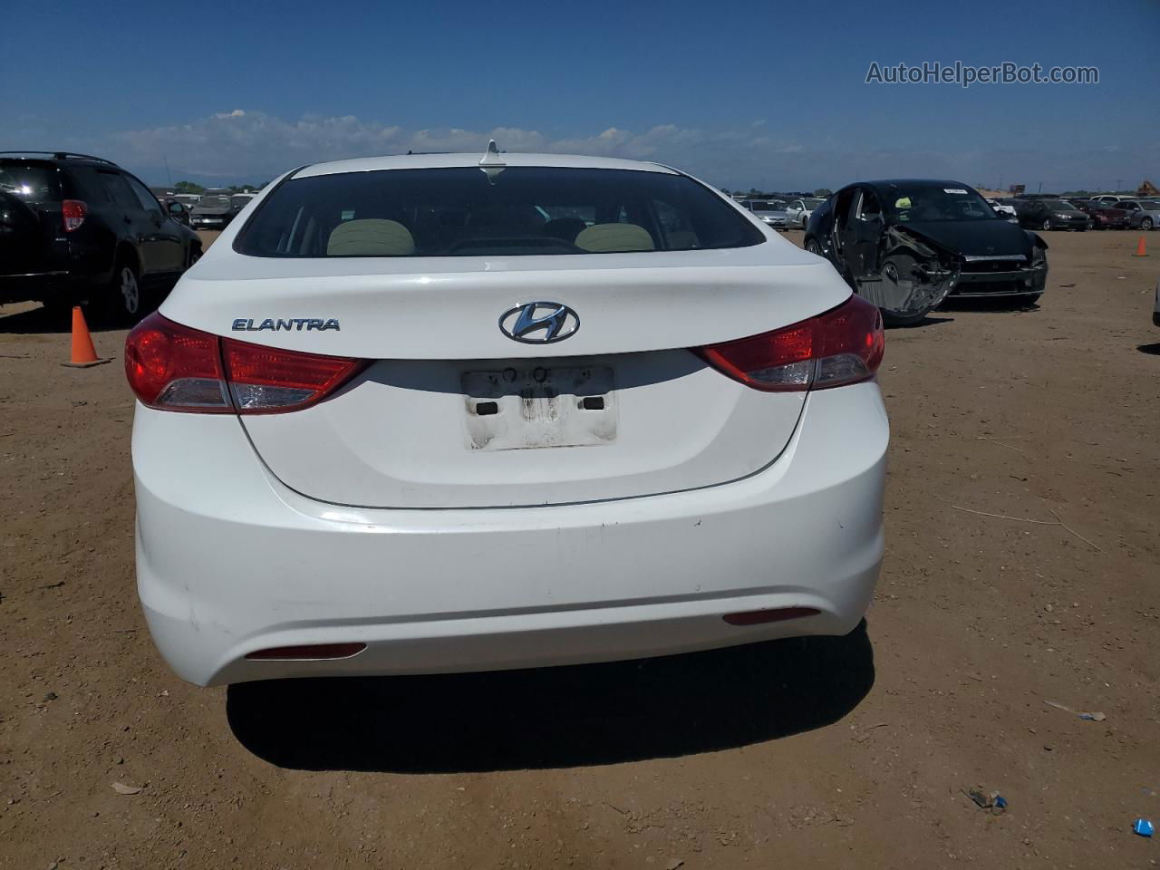 2013 Hyundai Elantra Gls White vin: 5NPDH4AE5DH379758