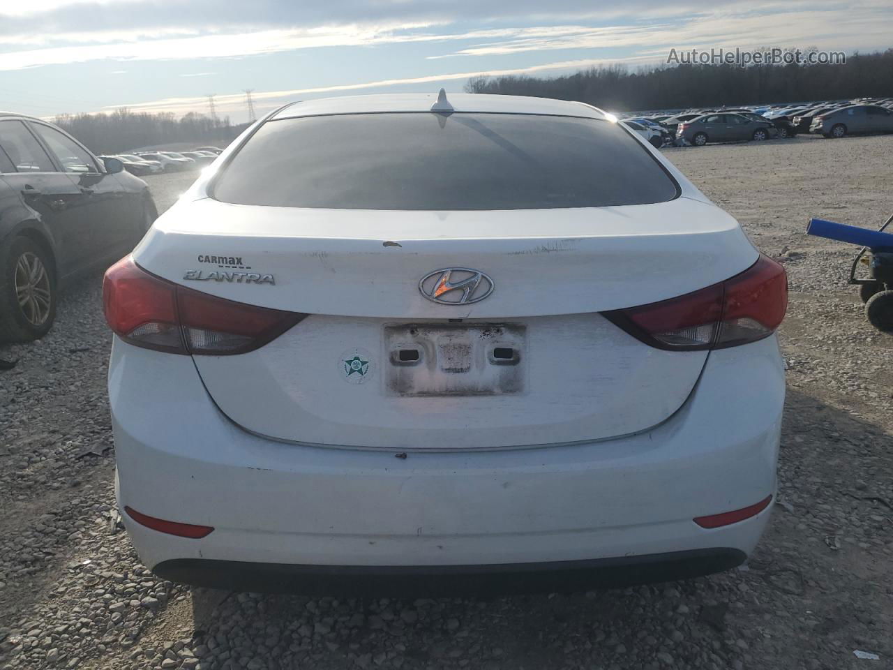 2015 Hyundai Elantra Se White vin: 5NPDH4AE5FH548695