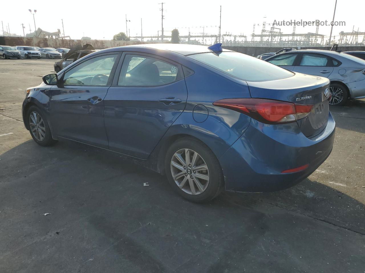 2016 Hyundai Elantra Se Синий vin: 5NPDH4AE5GH684035