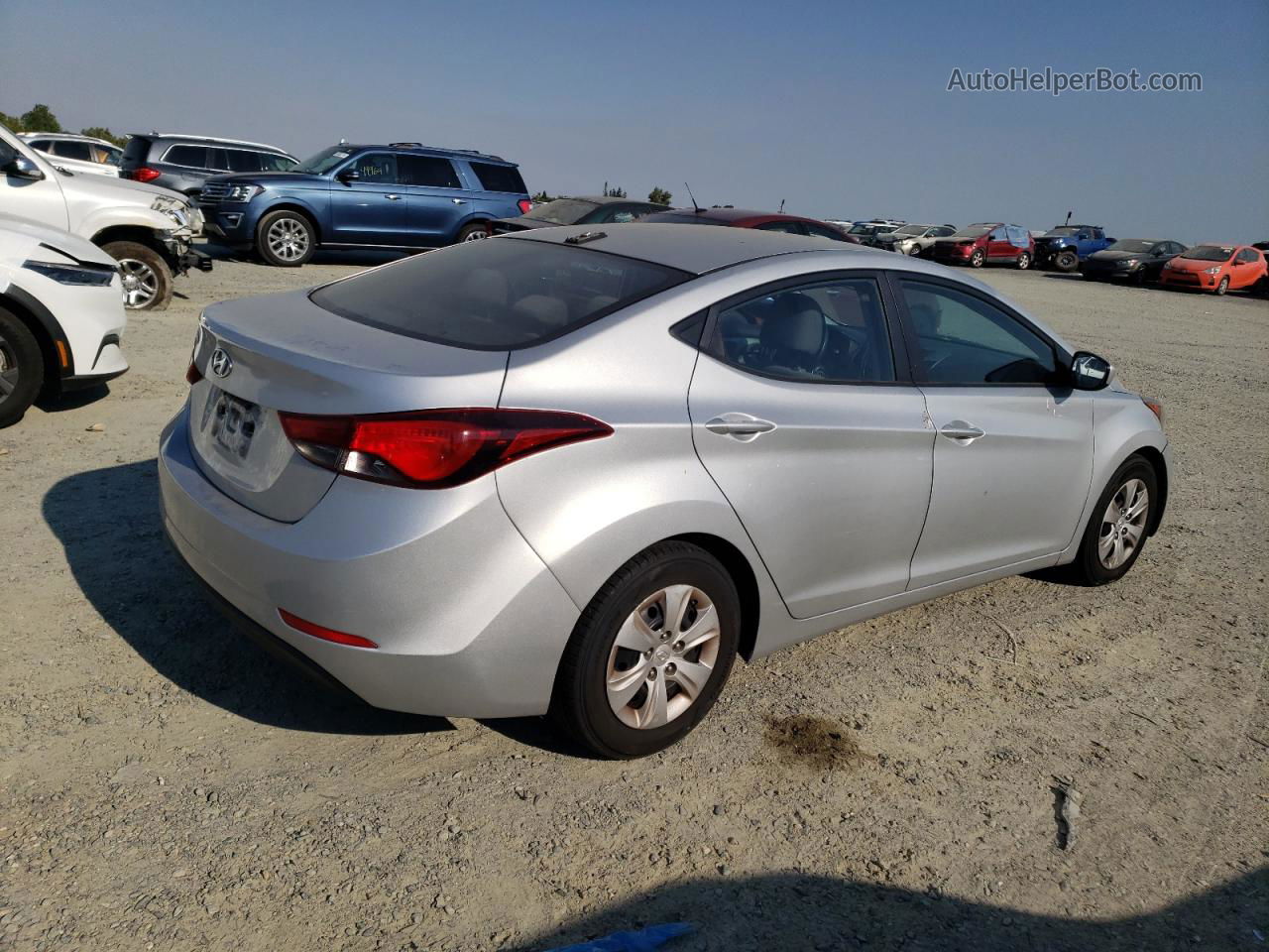 2016 Hyundai Elantra Se Silver vin: 5NPDH4AE5GH709676