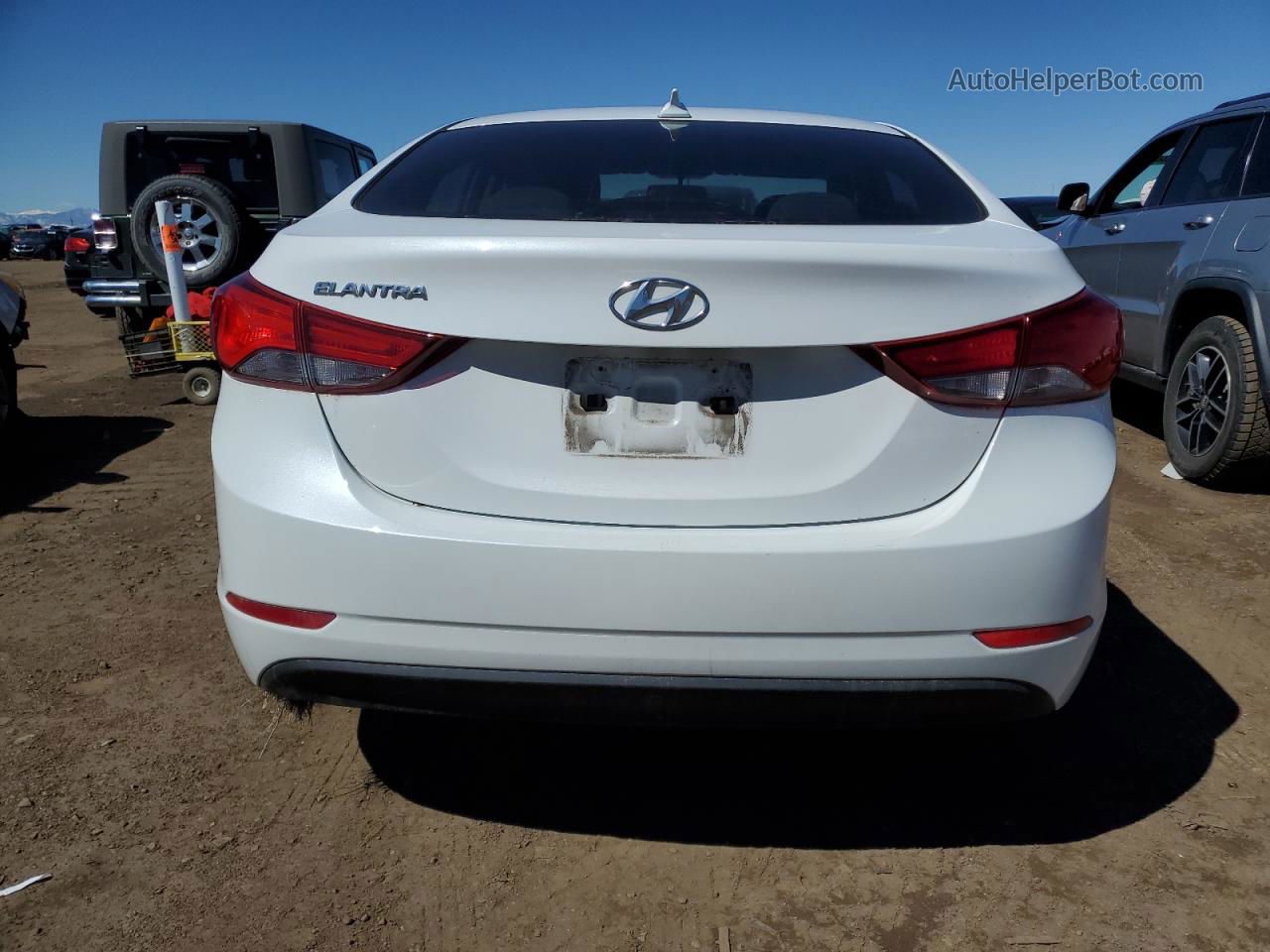 2016 Hyundai Elantra Se White vin: 5NPDH4AE5GH731743