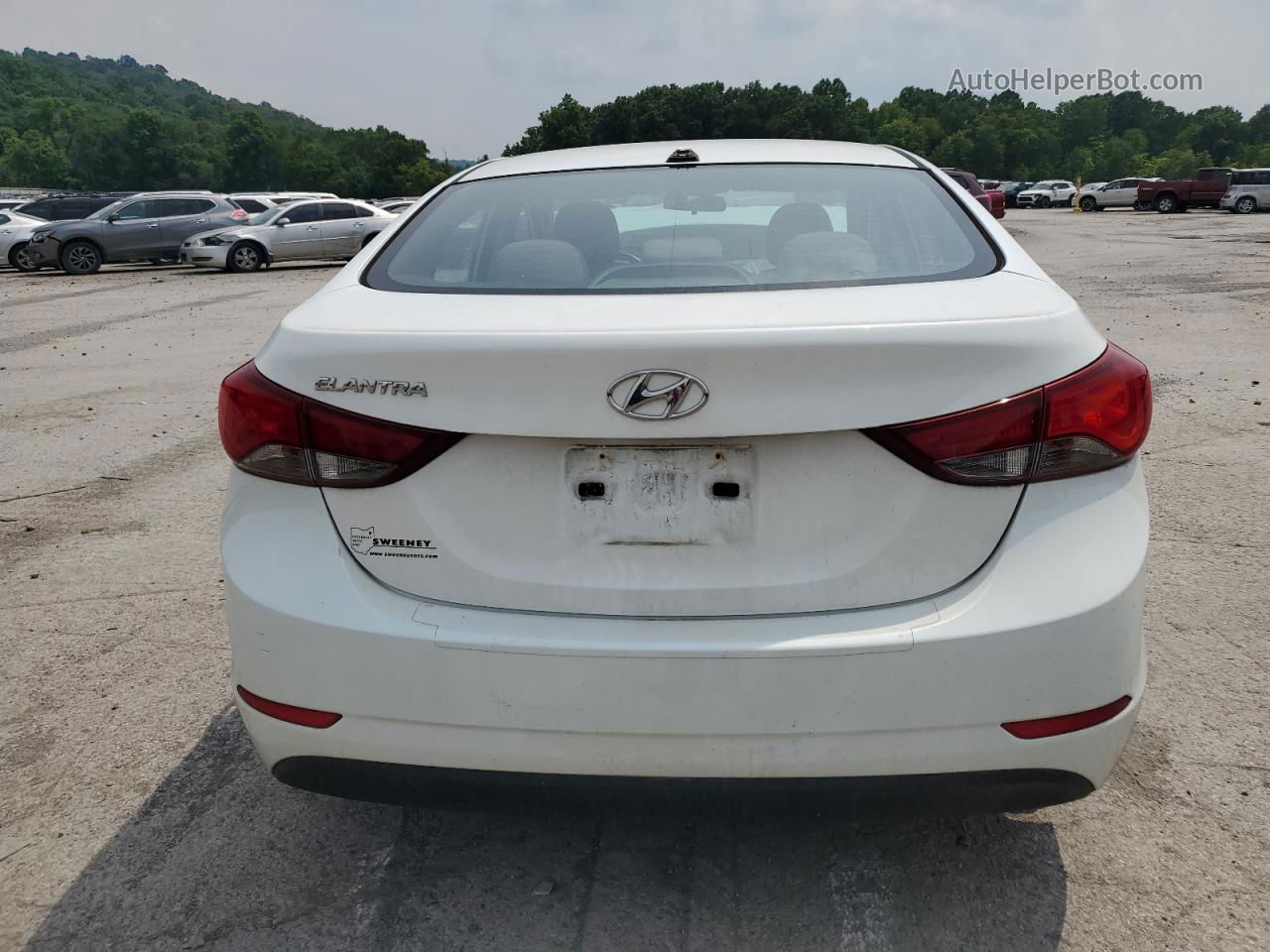 2016 Hyundai Elantra Se White vin: 5NPDH4AE5GH744783