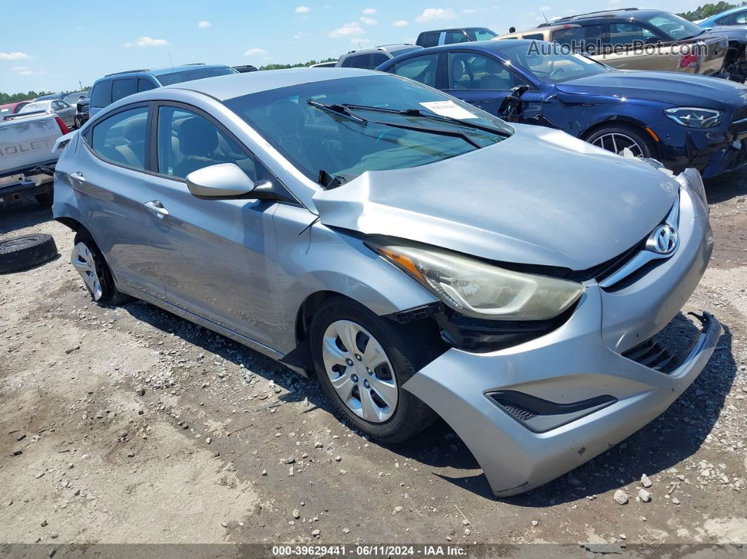 2016 Hyundai Elantra Se Silver vin: 5NPDH4AE5GH746663