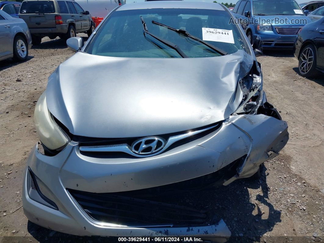 2016 Hyundai Elantra Se Silver vin: 5NPDH4AE5GH746663