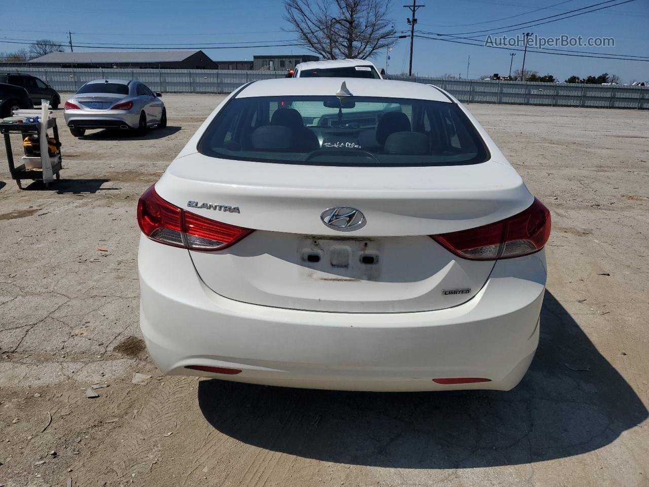 2012 Hyundai Elantra Gls White vin: 5NPDH4AE6CH123403