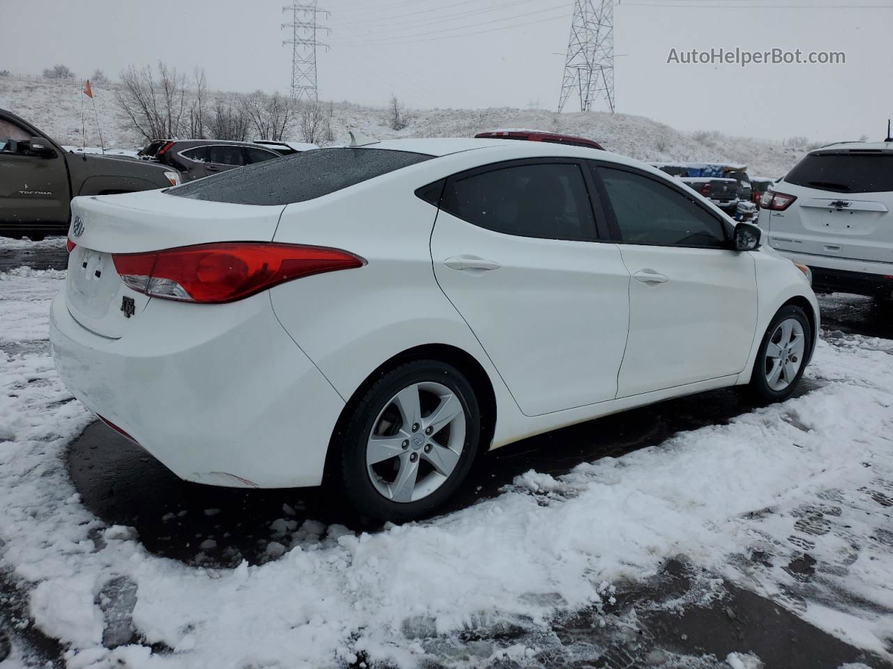 2013 Hyundai Elantra Gls White vin: 5NPDH4AE6DH268670