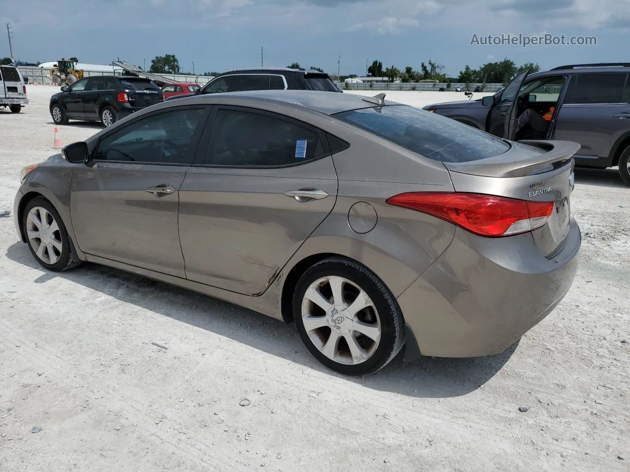 2013 Hyundai Elantra Gls Золотой vin: 5NPDH4AE6DH399226