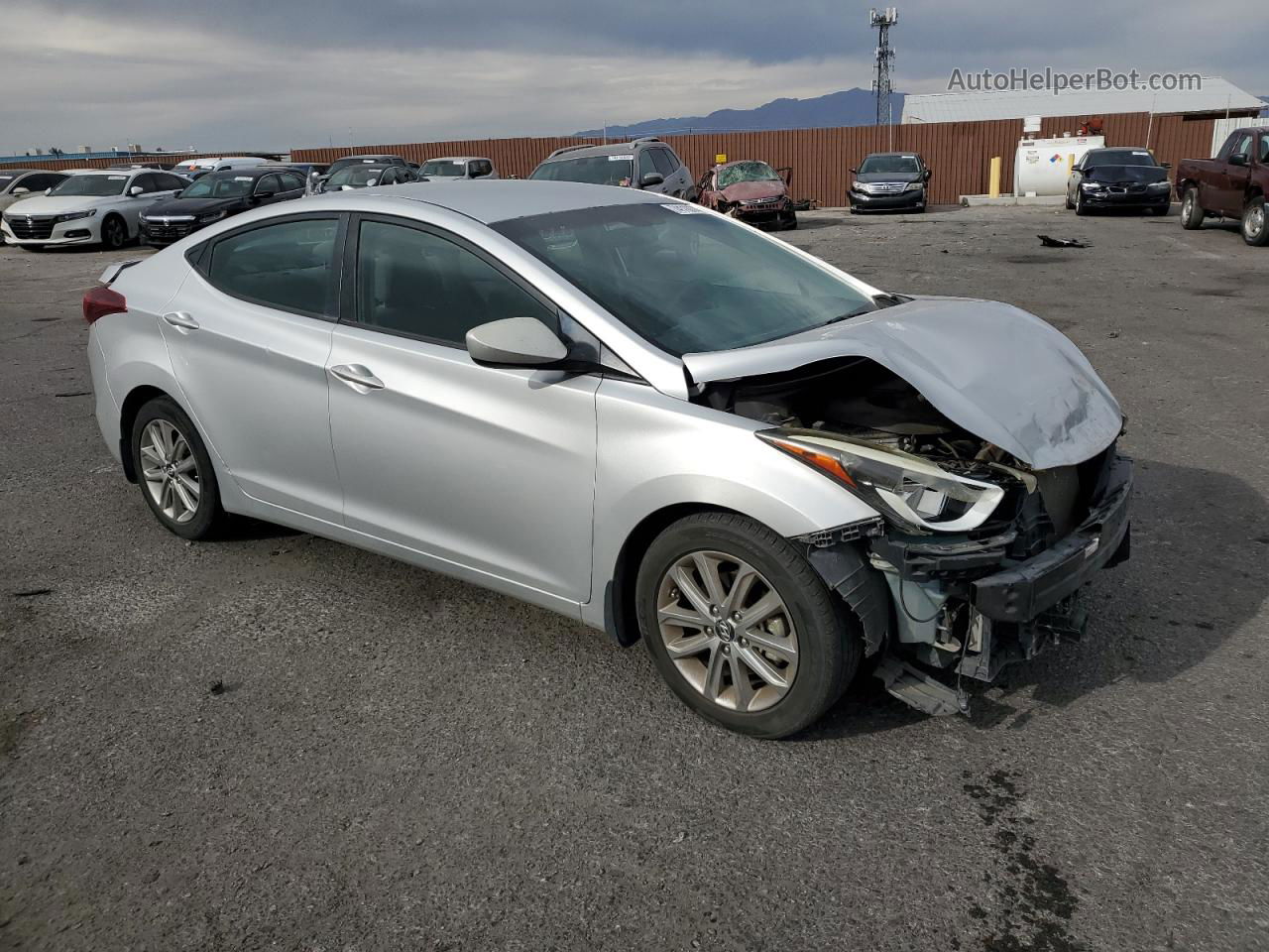 2016 Hyundai Elantra Se Серебряный vin: 5NPDH4AE6GH662139