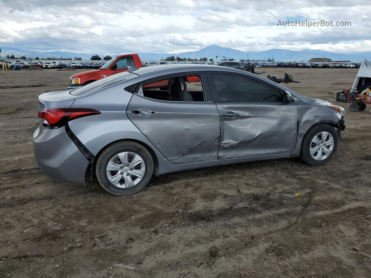 2016 Hyundai Elantra Se Silver vin: 5NPDH4AE6GH691396