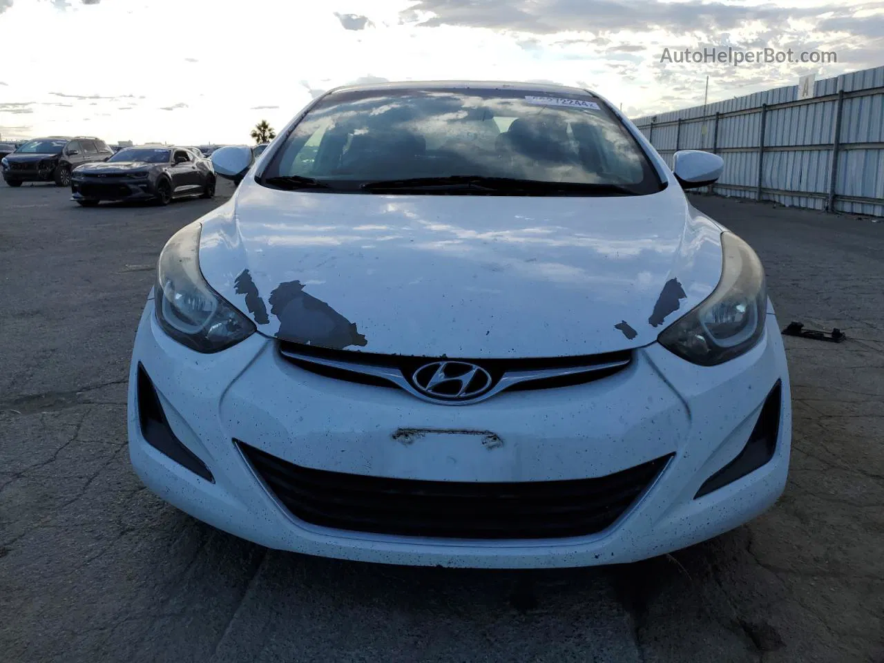 2016 Hyundai Elantra Se Белый vin: 5NPDH4AE6GH698249