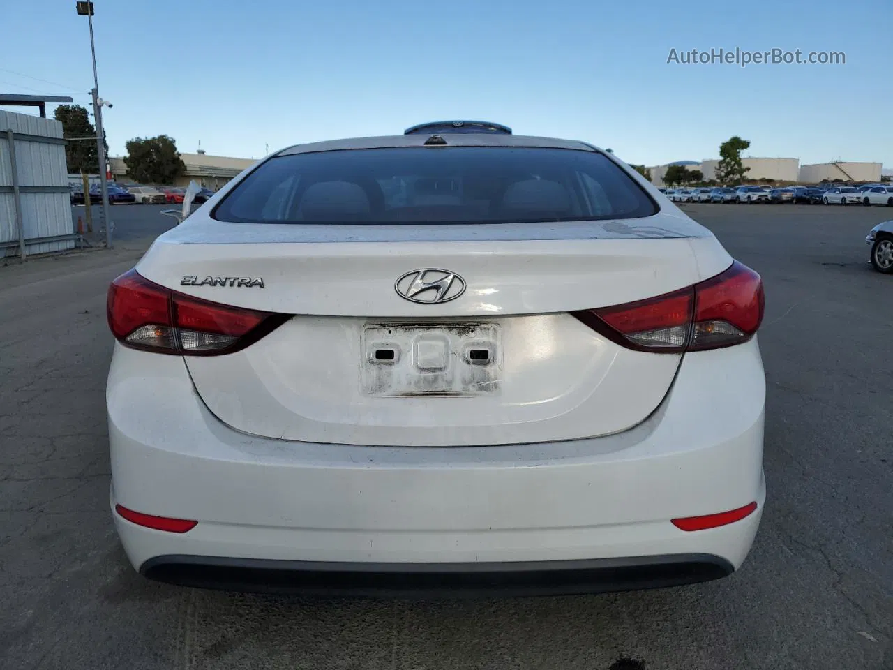 2016 Hyundai Elantra Se Белый vin: 5NPDH4AE6GH698249